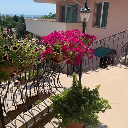 Rozali Apartmán Zlate písky